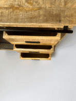 Buffet industriel Bordeaux en bois de manguier massif et métal – Porte coulissante