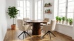 Table ronde Bourges - Manguier massif brun noyer - 130 cm - Dwelling Interiors