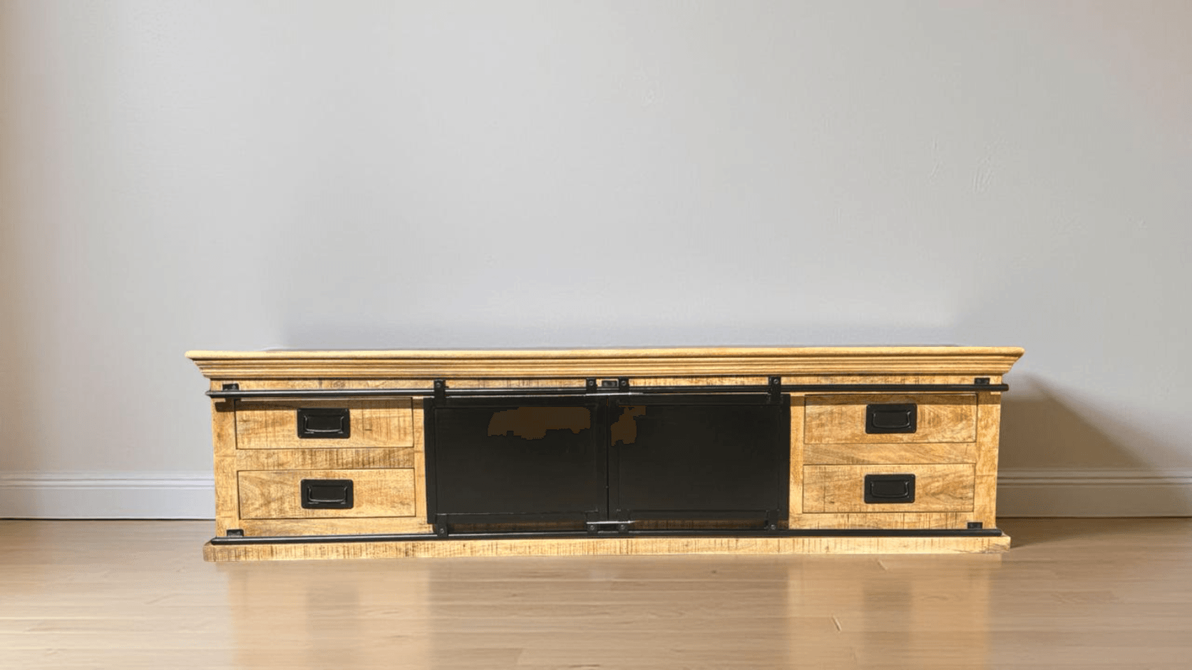 Meuble TV industriel bois massif & métal avec portes coulissantes – Indus – 180 / 200 cm – Dwelling Interiors Meuble TV industriel bois massif & métal avec portes coulissantes – Indus – 180 / 200 cm – Dwelling Interiors